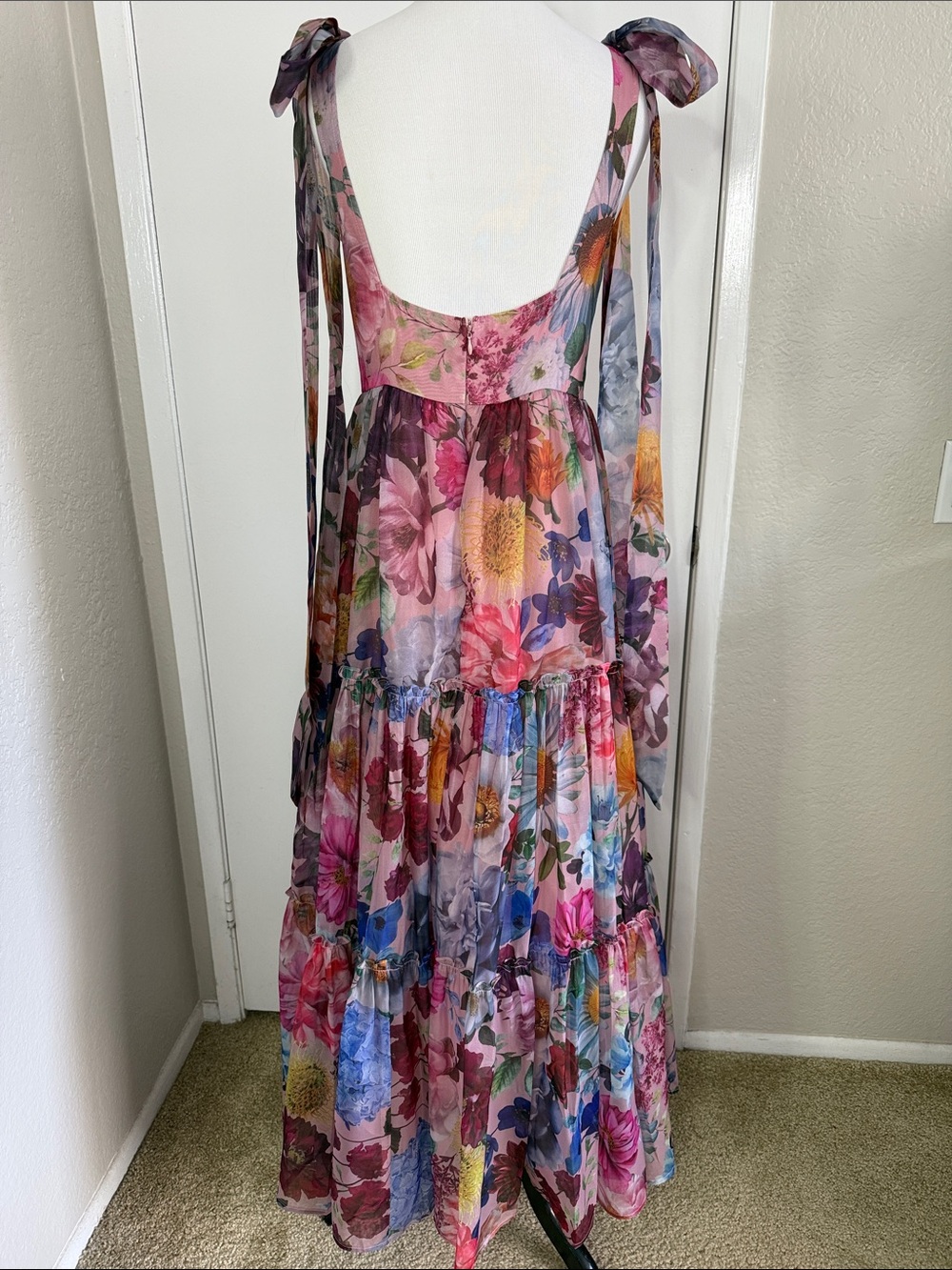 Rosie French Alahna Floral Maxi Dress - Picture 2 of 8